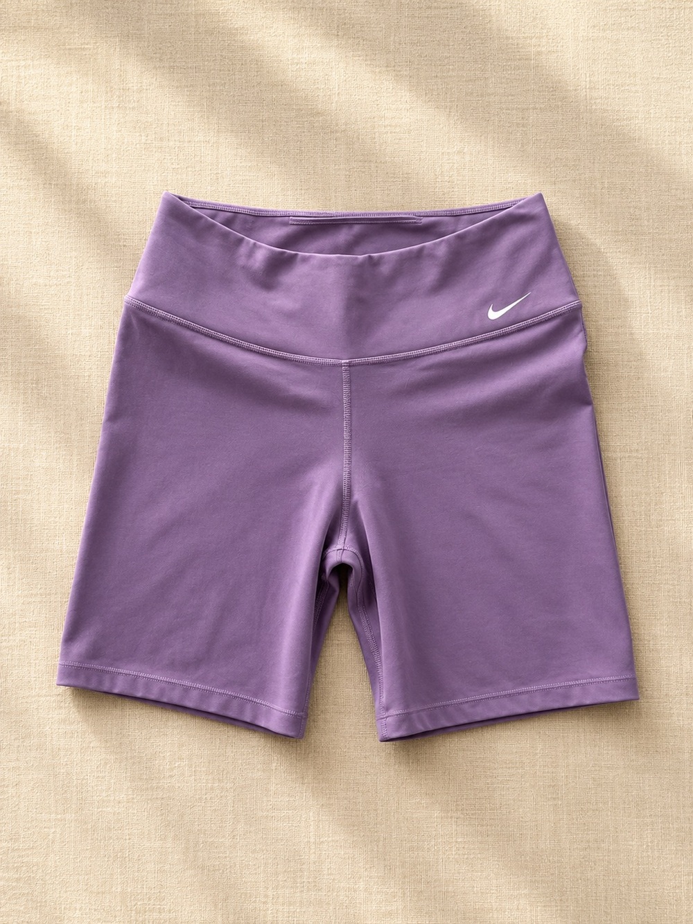 Nike Dri-FIT High-Waisted Bike Shorts Women’s Medium Purple